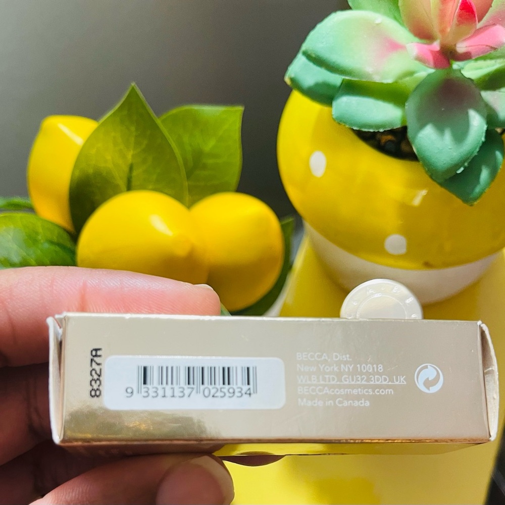 BECCA Vivid Coral Lipstick - Picture 4 of 4
